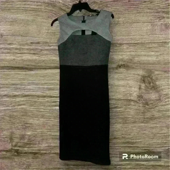 NWT Boutique Love at First Sight Women's Black Sheath Dress Size Small - Picture 1 of 5